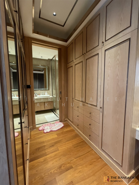 The Esse at Singha Complex, Bangkok, 1788 New Petchaburi Rd, Khlongtoei Nua, Watthana, Bangkok, 3 Bedrooms, 244 sqm, Condo For Sale, by Sirirut Havee Akehurst, 500198171 - DDproperty.com