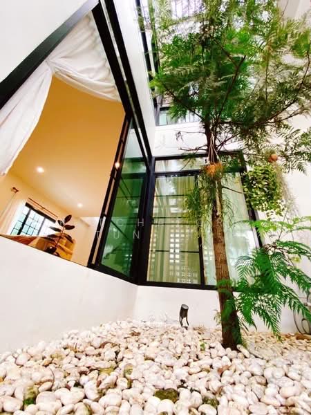 บ้านให้เช่า –ใกล้โรงเรียนช่องฟ้าซินเซิงวาณิชบำรุง เพียง 10 นาที ค่าเช่า 28,000 บาท /เดือน No.15H329, Chiang Mai, Tha Wang Tal, Saraphi, Chiang Mai, 3 Bedrooms, 150 sqm, Single Detached House For Rent, by Rutchaporn Tunsiri, 500198194 - DDproperty.com