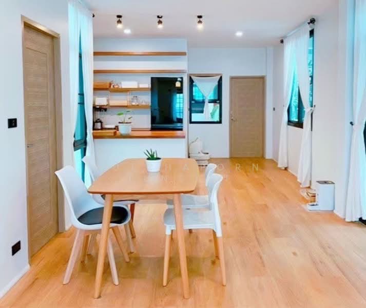 บ้านให้เช่า –ใกล้โรงเรียนช่องฟ้าซินเซิงวาณิชบำรุง เพียง 10 นาที ค่าเช่า 28,000 บาท /เดือน No.15H329, เชียงใหม่, ท่าวังตาล, สารภี, เชียงใหม่, 150 ตร.ม., บ้านเดี่ยว ให้เช่า, โดย Rutchaporn Tunsiri, 500198194 - DDproperty.com