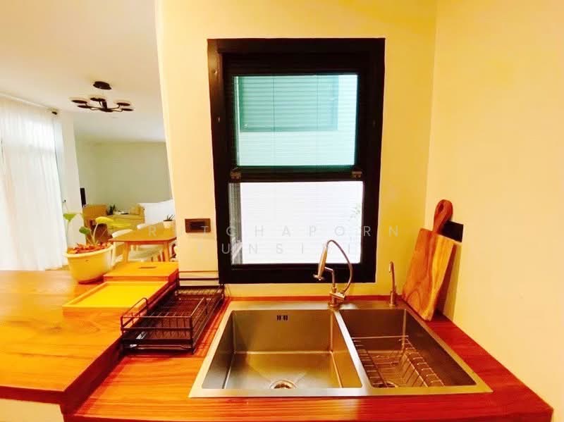 บ้านให้เช่า –ใกล้โรงเรียนช่องฟ้าซินเซิงวาณิชบำรุง เพียง 10 นาที ค่าเช่า 28,000 บาท /เดือน No.15H329, เชียงใหม่, ท่าวังตาล, สารภี, เชียงใหม่, 150 ตร.ม., บ้านเดี่ยว ให้เช่า, โดย Rutchaporn Tunsiri, 500198194 - DDproperty.com