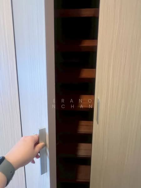 Royal Residence Park, Bangkok, 99 Royal Resident Park Lumphini, Lumphini, Pathum Wan, Bangkok, 3 Bedrooms, 220 sqm, Condo For Rent, by Teeranop Inchan, 500198235 - DDproperty.com