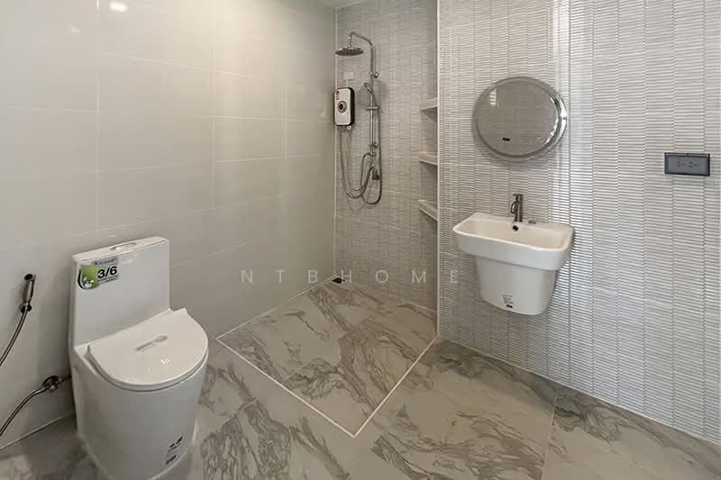 กฤษดานคร แจ้งวัฒนะ, Nonthaburi, Bang Talat, Pak Kret, Nonthaburi, 4 Bedrooms, 200 sqm, Single Detached House For Sale, by NTBHOME, 500198243 - DDproperty.com