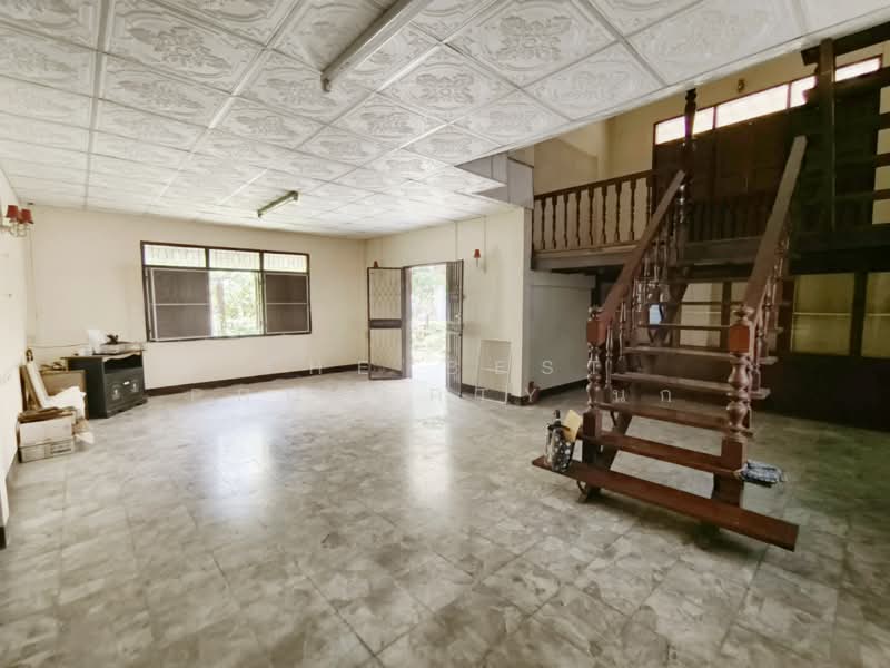 บ้านเดี่ยวพร้อมที่ดินพระโขนง กรุงเทพมหานคร, Bangkok, Bang Chak, Phra Khanong, Bangkok, 2 Bedrooms, 100 sqm, Single Detached House For Sale, by The Best Property นก, 500198275 - DDproperty.com