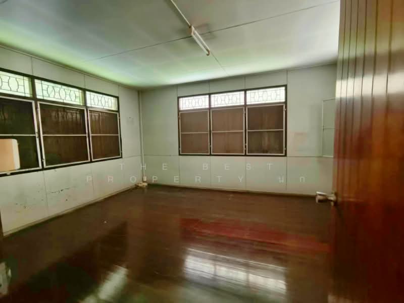 บ้านเดี่ยวพร้อมที่ดินพระโขนง กรุงเทพมหานคร, กรุงเทพ, บางจาก, พระโขนง, กรุงเทพ, 100 ตร.ม., บ้านเดี่ยว ขาย, โดย The Best Property นก, 500198275 - DDproperty.com