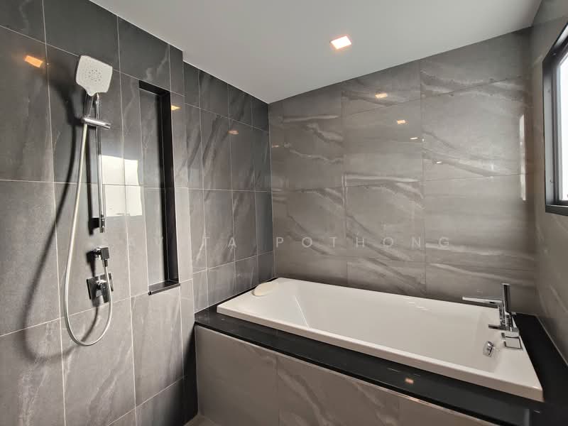 Belgravia Bangna Rama 9, Bangkok, Prawet, Prawet, Bangkok, 4 Bedrooms, 360 sqm, Single Detached House For Sale, by Savita Pothong, 500198277 - DDproperty.com