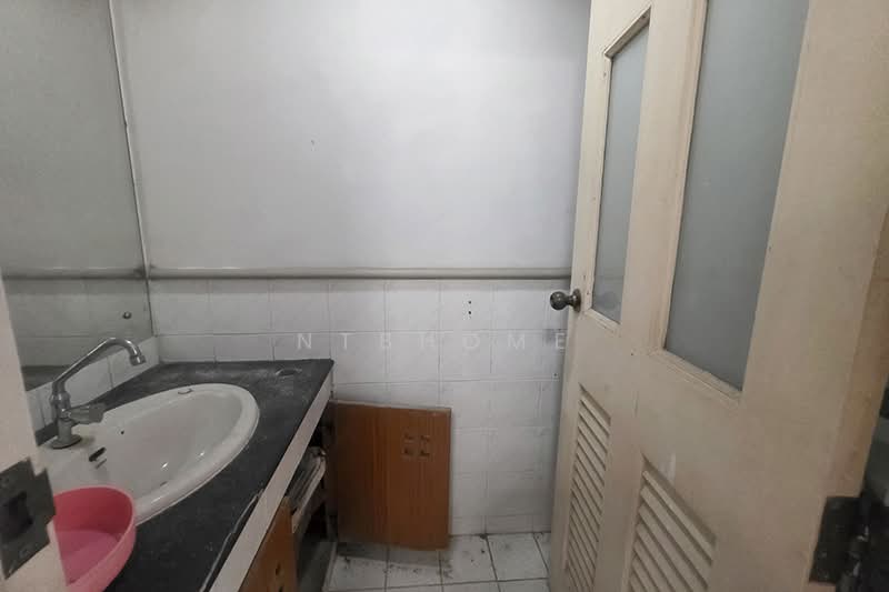 Supalai Ville Rattanathibet, Nonthaburi, Tiwanon Road, Bang Kra So, Muang Nonthaburi, Nonthaburi, 4 Bedrooms, 160 sqm, Townhouse For Sale, by NTBHOME, 500198304 - DDproperty.com