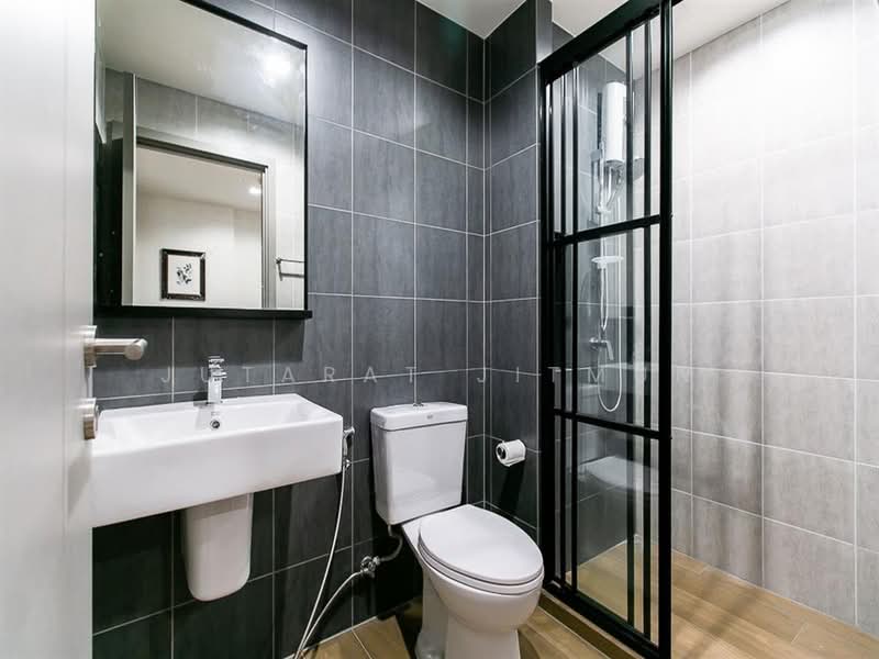 The Base Garden Rama 9, Bangkok, 18 Rama 9 Road, Hua Mak, Bang Kapi, Bangkok, 1 Bedroom, 31 sqm, Condo For Rent, by Jutarat Jitmun, 500198309 - DDproperty.com