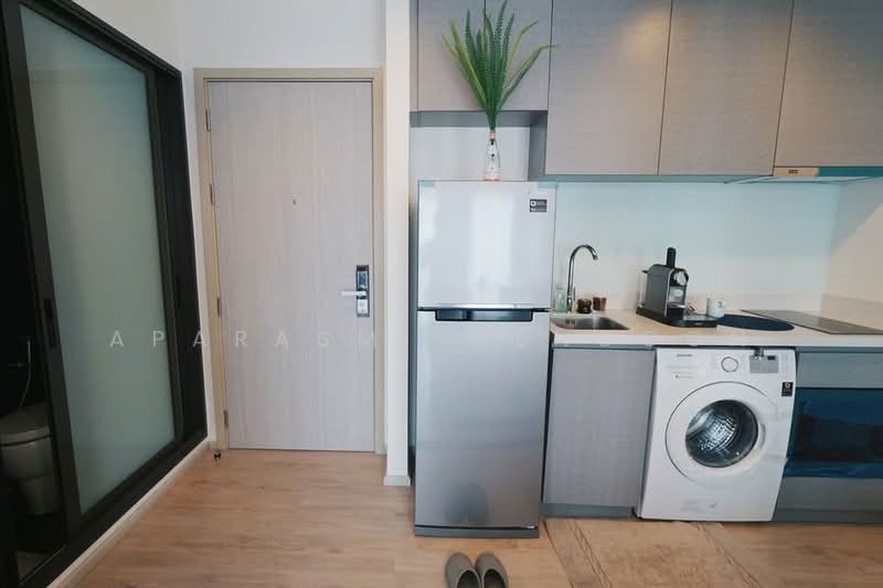 Rhythm Sukhumvit 36-38, Bangkok, 55 Soi Sukhumvit 36, Sukhumvit Road, Phra Kanong, Khlong Toei, Bangkok, 1 Bedroom, 25 sqm, Condo For Rent, by Aparasmi Mengoon, 500198320 - DDproperty.com