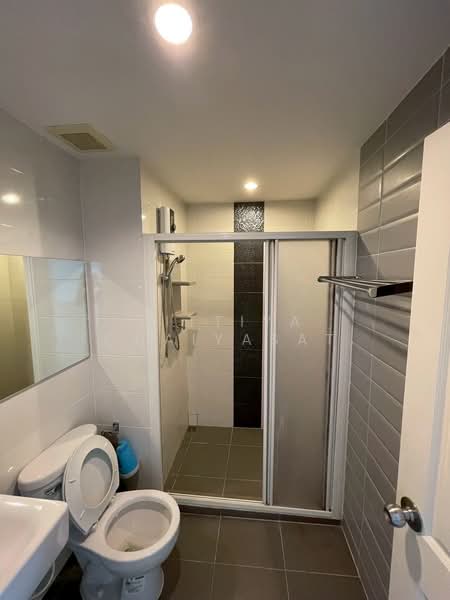 Aspire Rama 9, Bangkok, Soi Rama 9, Rama 9 Road, Huai Khwang, Huai Khwang, Bangkok, 2 Bedrooms, 68 sqm, Condo For Sale, by Kittiya Chaiyasat, 500198332 - DDproperty.com