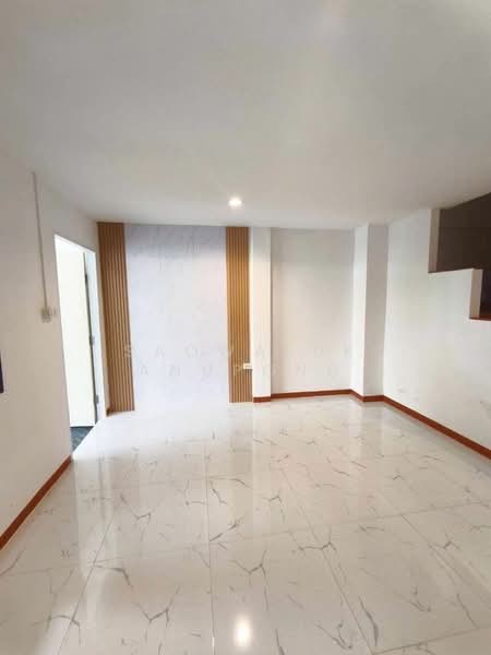 Suthavee Cluster House, Samut Prakan, Bang Phli-Tamru Road, Bangphli Yai, Bang Plee, Samut Prakan, 4 Bedrooms, 170 sqm, Townhouse For Rent, by Saowaluk Anupong, 500198365 - DDproperty.com