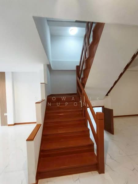 Suthavee Cluster House, Samut Prakan, Bang Phli-Tamru Road, Bangphli Yai, Bang Plee, Samut Prakan, 4 Bedrooms, 170 sqm, Townhouse For Rent, by Saowaluk Anupong, 500198365 - DDproperty.com