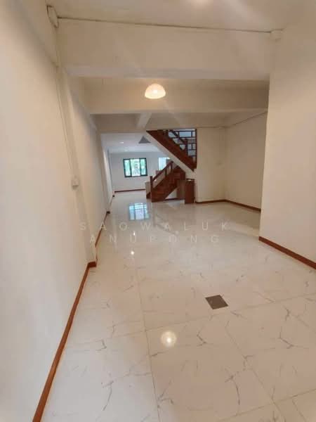 Suthavee Cluster House : สุธาวี คลัสเตอร์เฮ้าส์, สมุทรปราการ, ถนนบางพลี-ตำหรุ, บางพลีใหญ่, บางพลี, สมุทรปราการ, 170 ตร.ม., ทาวน์เฮ้าส์ ให้เช่า, โดย Saowaluk Anupong, 500198365 - DDproperty.com