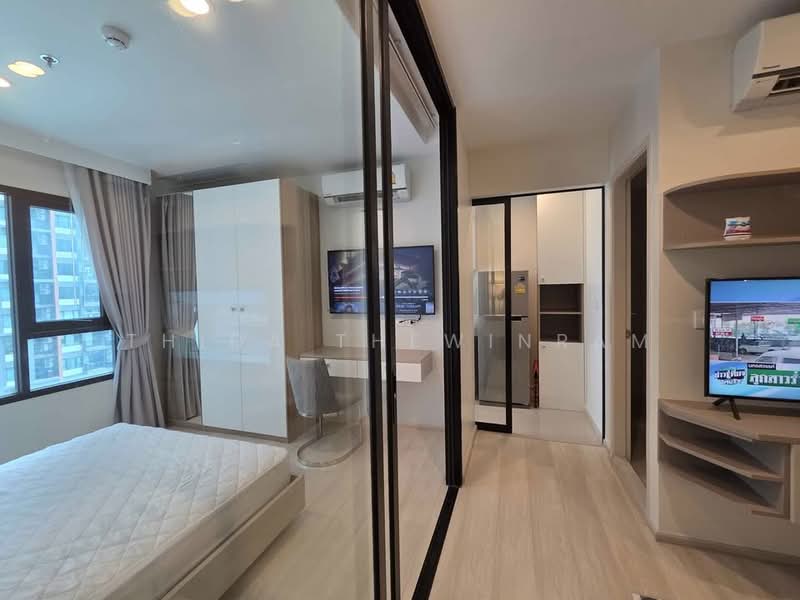 Life Asoke, Bangkok, Asoke-Dindang Road, Bang Kapi, Huai Khwang, Bangkok, 1 Bedroom, 30 sqm, Condo For Rent, by Thida Thewinram, 500198375 - DDproperty.com