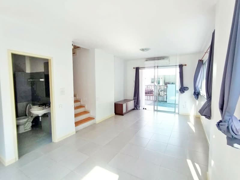 Atoll Maldives Beach Srinakarin-Wongwaen : เอโทล มัลดีฟส์ บีช ศรีนครินทร์-วงแหวน, สมุทรปราการ, ถนนหนามแดง, บางพลีใหญ่, บางพลี, สมุทรปราการ, 120 ตร.ม., บ้านเดี่ยว ขาย, โดย The Best Property เป้, 500198388 - DDproperty.com