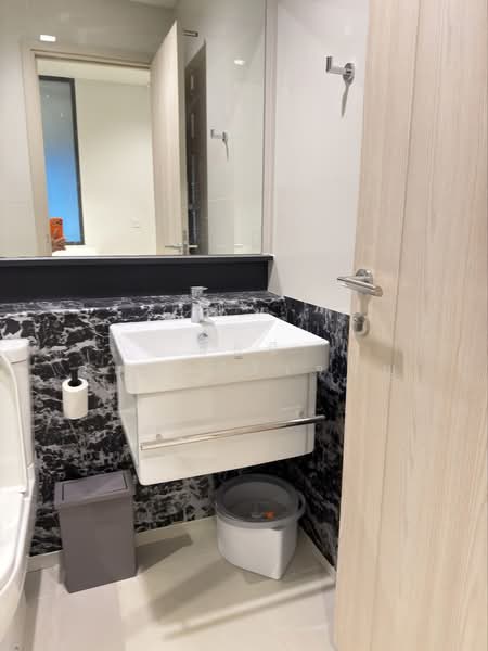 Life One Wireless, Bangkok, 1 Wireless Road, Lumphini, Pathum Wan, Bangkok, 1 Bedroom, 35 sqm, Condo For Rent, by Nalinee Chansiricharoen, 500198413 - DDproperty.com