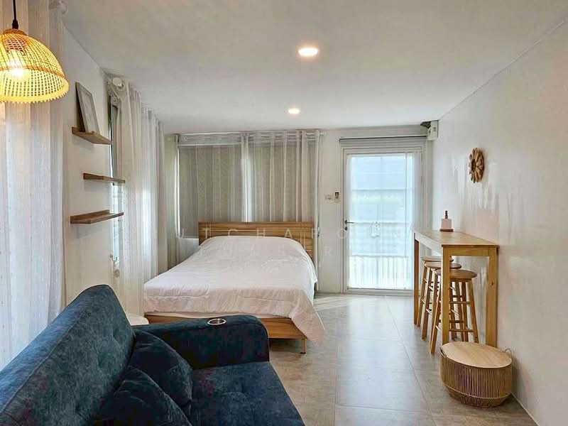 ทาวน์เฮ้าส์ในโครงการ ให้เช่า – ใกล้บิ๊กซีแม่เหียะ เพียง 5 นาที ค่าเช่า 25,000 บาท / เดือน No.9H867, Chiang Mai, Mae Hia, Muang Chiang Mai, Chiang Mai, 4 Bedrooms, 170 sqm, Townhouse For Rent, by Rutchaporn Tunsiri, 500198434 - DDproperty.com