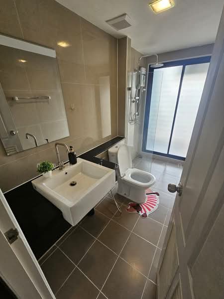 Living Avenue Bangsaen : ลิฟวิ่ง อเวนิว บางแสน, ชลบุรี, ถนนมิตรสัมพันธุ์, แสนสุข, เมืองชลบุรี, ชลบุรี, 30 ตร.ม., คอนโด ขาย, โดย สุขุม ป้อมนาก, 500198441 - DDproperty.com