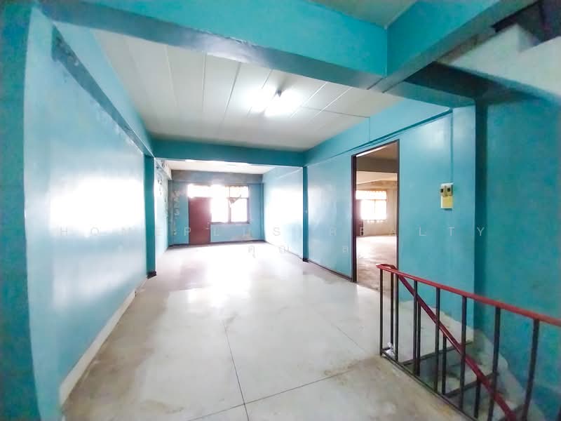 อาคารพาณิชย์ 3 ชั้นครึ่ง ซอยประชาอุทิศ16, Bangkok, Huai Khwang, Huai Khwang, Bangkok, , 180 sqm, Shophouse For Sale, by HOMEPLUS REALTY - คุณนิล, 500198444 - DDproperty.com