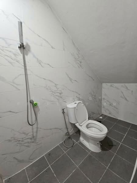 อาคารพาณิชย์ดอนหัวฬ่อ ชลบุรี, Chon Buri (Pattaya), Don Hualo, Muang Chon Buri, Chon Buri (Pattaya), , 100 sqm, Shophouse For Sale, by The Best Property ส้ม, 500198504 - DDproperty.com