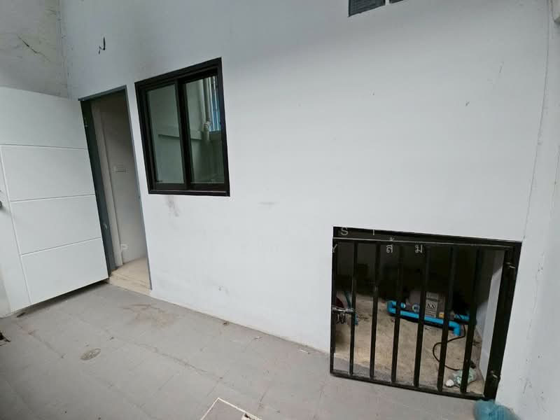 อาคารพาณิชย์ดอนหัวฬ่อ ชลบุรี, Chon Buri (Pattaya), Don Hualo, Muang Chon Buri, Chon Buri (Pattaya), , 100 sqm, Shophouse For Sale, by The Best Property ส้ม, 500198504 - DDproperty.com