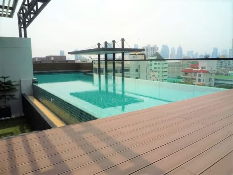 Socio Ruamrudee, Bangkok, Soi Ruamruedee 2, Lumphini, Pathum Wan, Bangkok, 1 Bedroom, 32 sqm, Condo For Rent, by Khun Toey เตย, 500198537 - DDproperty.com
