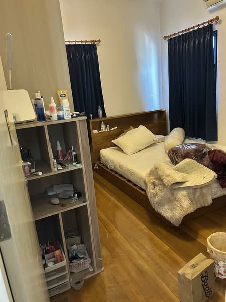 Zerene Petchkasem-Phutthamonthon Sai 3, Bangkok, 101 Phutthamonthon Sai 3 Road, Nong Kang Plu, Nong Khaem, Bangkok, 4 Bedrooms, 300 sqm, Single Detached House For Sale, by NRagent, 500198555 - DDproperty.com