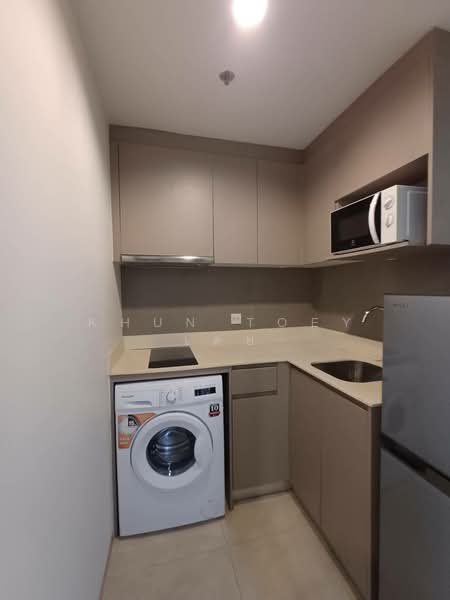 Whizdom Connect Sukhumvit : วิสซ์ดอม คอนเนค สุขุมวิท, กรุงเทพ, 1 ซอยปิยบุตร์ 1 ถนนสุขุมวิท, บางนา, บางนา, กรุงเทพ, 40 ตร.ม., คอนโด ให้เช่า, โดย Khun Toey เตย, 500198577 - DDproperty.com