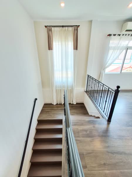 Nantawan Bangna Km.7, Samut Prakan, 98 Bangna-Trad Road, Bang Kaeo, Bang Plee, Samut Prakan, 4 Bedrooms, 283 sqm, Single Detached House For Rent, by Princeton Estate Co.,Ltd., 500198599 - DDproperty.com