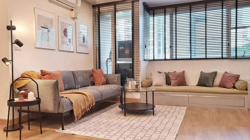 The Address Sukhumvit 42, Bangkok, 39 Soi Barbot 1, Sukhumvit Road, Phra Kanong, Khlong Toei, Bangkok, 2 Bedrooms, 89 sqm, Condo For Rent, by Banjarat Thanomchat, 500198634 - DDproperty.com