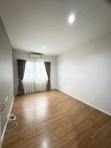 Baan Klang Muang Ladprao-Serithai, Bangkok, 8-2 Soi Serithai 52, Khan Na Yao, Khan Na Yao, Bangkok, 3 Bedrooms, 152 sqm, Townhouse For Rent, by Khlueanphon Nukulsirisak, 500198643 - DDproperty.com