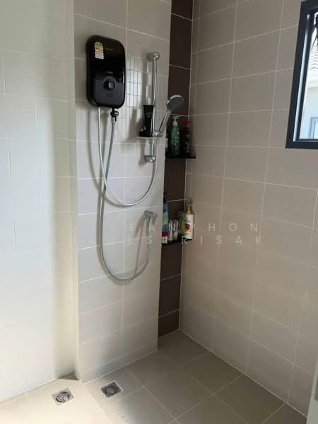 Centro Bangna-Kingkaew, Samut Prakan, Rachathewa, Bang Plee, Samut Prakan, 3 Bedrooms, 157 sqm, Single Detached House For Sale, by Khlueanphon Nukulsirisak, 500198647 - DDproperty.com