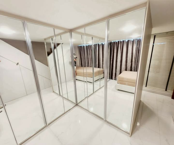 59 Heritage, Bangkok, 18 Soi Sukhumvit 59, Khlong Tan Nua, Watthana, Bangkok, 4 Bedrooms, 200 sqm, Condo For Rent, by Khlueanphon Nukulsirisak, 500198650 - DDproperty.com