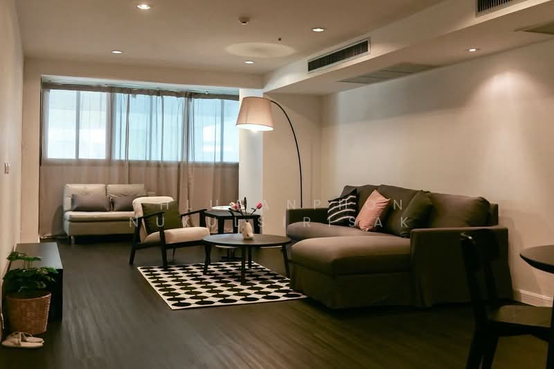 Crystal Garden, Bangkok, 217 Sukhumvit 4 Alley, Khlong Toei, Khlong Toei, Bangkok, 2 Bedrooms, 127 sqm, Condo For Rent, by Khlueanphon Nukulsirisak, 500198652 - DDproperty.com