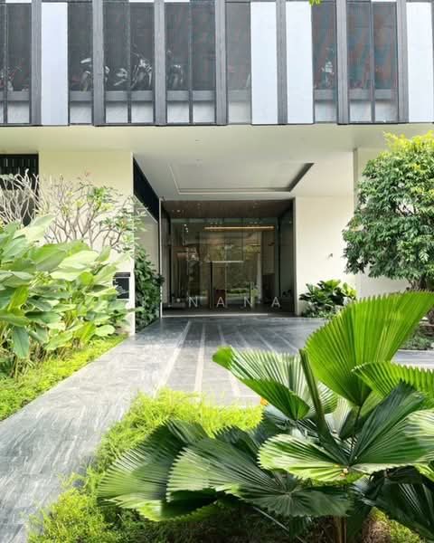 The Lofts Silom, Bangkok, Pramuan Road, Silom, Bang Rak, Bangkok, 1 Bedroom, 46 sqm, Condo For Sale, by K.Nana, 500198674 - DDproperty.com