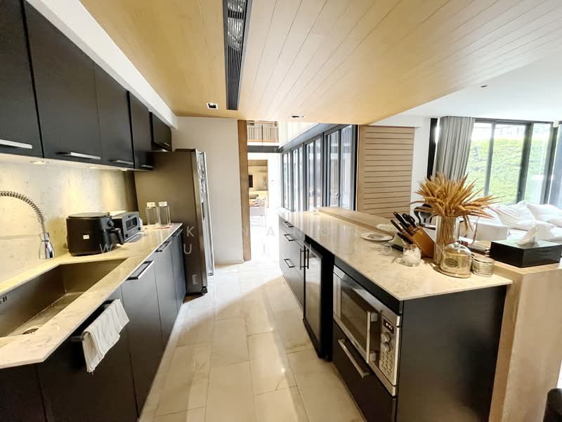 Private Pool House for Sale on Rama 9 near HomePro-Rama9 (081-434-9959), Bangkok, พระรามเก้า, Hua Mak, Bang Kapi, Bangkok, 2 Bedrooms, 350 sqm, Single Detached House For Sale, by Kunanon Warunsirithorn, 500198686 - DDproperty.com