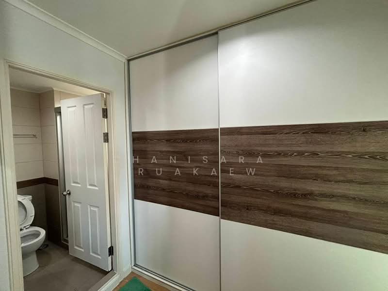 Lumpini Park Pinklao, Bangkok, 618 Boromarajonani Road, Bang Bamru, Bang Phlat, Bangkok, 2 Bedrooms, 56 sqm, Condo For Sale, by Chanisara Kruakaew, 500198689 - DDproperty.com