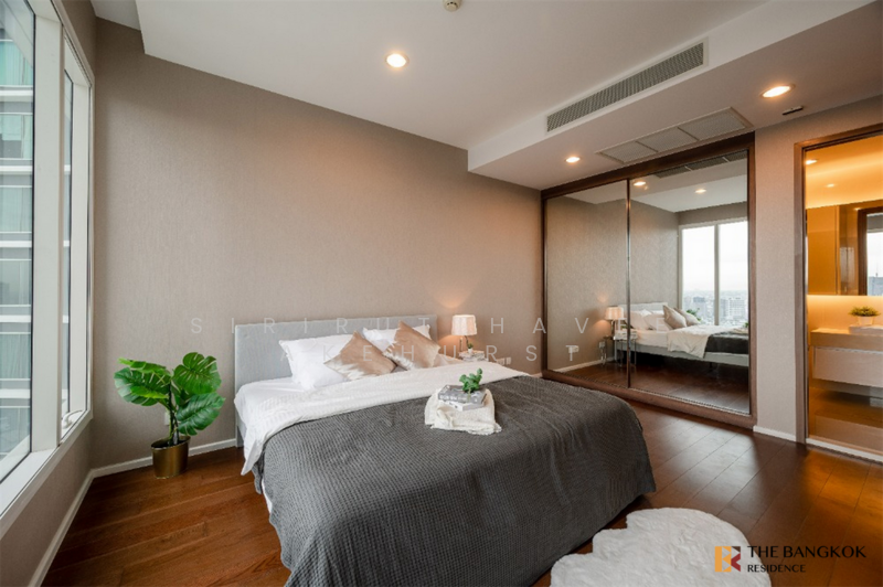 Menam Residences, Bangkok, 2088 Charoenkrung Road, Wat Prayakrai, Bang Kho Laem, Bangkok, 2 Bedrooms, 89 sqm, Condo For Sale, by Sirirut Havee Akehurst, 500198692 - DDproperty.com