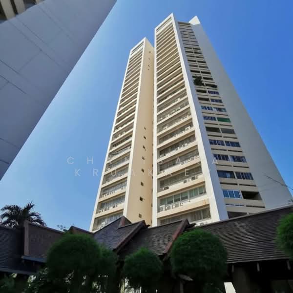 Tai Ping Towers, Bangkok, 582 Soi Sukhumvit 63, Khlong Tan Nua, Watthana, Bangkok, 2 Bedrooms, 130 sqm, Condo For Rent, by Chanisara Kruakaew, 500198695 - DDproperty.com