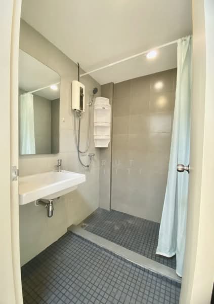 Elio Del Ray, Bangkok, 95 Sukhumvit 64 Road, Bang Chak, Phra Khanong, Bangkok, Studio, 25 sqm, Condo For Rent, by Sarut Arunrittichok, 500198707 - DDproperty.com