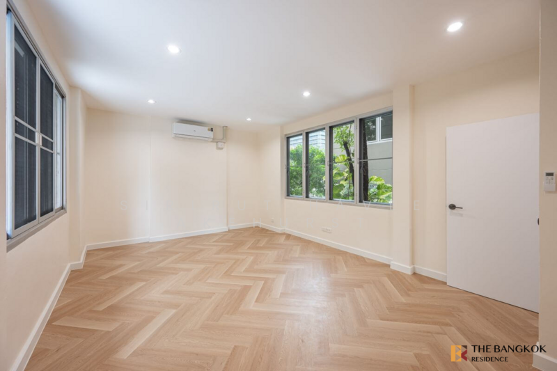 The Amber at Chatuchak, Bangkok, 178 Vibhavadi Rangsit 5 Alley, Lane 6, Jom Phon, Chatuchak, Bangkok, 5 Bedrooms, 375 sqm, Single Detached House For Sale, by Sirirut Havee Akehurst, 500198711 - DDproperty.com