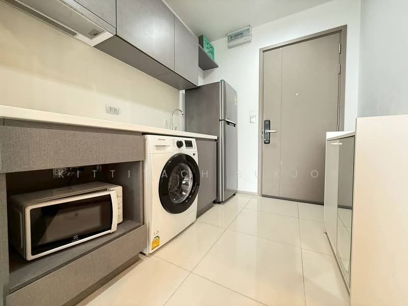 Life Asoke Hype, Bangkok, 339 Chaturathit Rd, Makkasan, Ratchathewi, Bangkok, 1 Bedroom, 32 sqm, Condo For Rent, by Kittitach Sukjoy, 500198719 - DDproperty.com