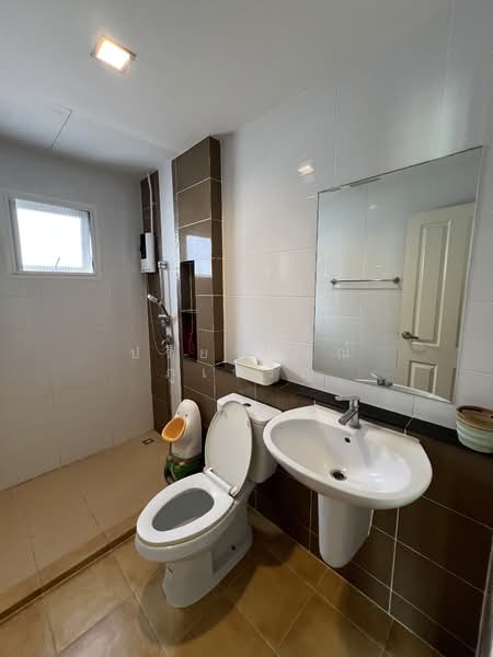 Golden Village Onnut-Pattanakan, Bangkok, Soi On Nut 65 Yak14, Prawet, Prawet, Bangkok, 4 Bedrooms, 145 sqm, Semi-Detached House (Twin House) For Sale, by ปรียาภรณ์ ภู่เจริญ, 500198726 - DDproperty.com