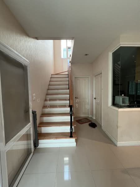 Golden Village Onnut-Pattanakan, Bangkok, Soi On Nut 65 Yak14, Prawet, Prawet, Bangkok, 4 Bedrooms, 145 sqm, Semi-Detached House (Twin House) For Sale, by ปรียาภรณ์ ภู่เจริญ, 500198726 - DDproperty.com