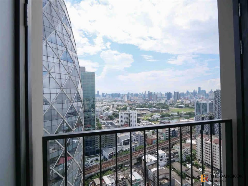 CENTRIC Ari Station, Bangkok, 27 Phahonyothin Road, Samsen Nai, Phaya Thai, Bangkok, 2 Bedrooms, 50 sqm, Condo For Sale, by Sirirut Havee Akehurst, 500198734 - DDproperty.com