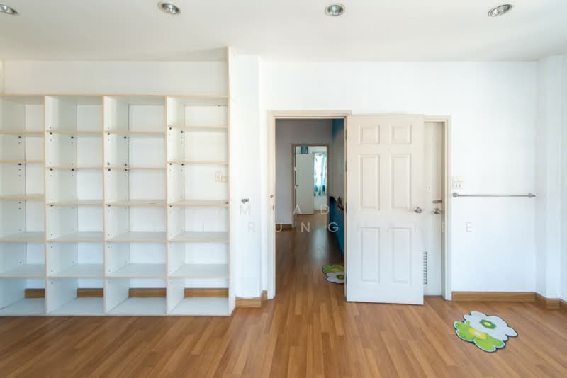 Thip Phimarn Garden, Nonthaburi, Ban Kluai - Sai Noi Rd., Phimonrat, Bang Bua Thong, Nonthaburi, 3 Bedrooms, 120 sqm, Townhouse For Rent, by Pimlada Lertritrungmanee, 500198746 - DDproperty.com