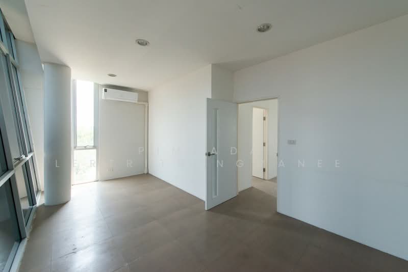 ตึกแถวติดถนนเลี่ยงเมืองปากเกร็ด, นนทบุรี, บางตลาด, ปากเกร็ด, นนทบุรี, 480 ตร.ม., ตึกแถว-อาคารพาณิชย์ ขาย, โดย Pimlada Lertritrungmanee, 500198758 - DDproperty.com