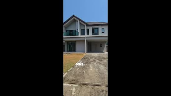 Bangkok Boulevard Rama 5, Nonthaburi, 34-38 Atchariya Prasith Road, Mahasawat, Bang Kruai, Nonthaburi, 5 Bedrooms, 245 sqm, Single Detached House For Rent, by Boontha Phung, 500198768 - DDproperty.com