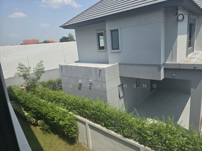 Bangkok Boulevard Rama 5, Nonthaburi, 34-38 Atchariya Prasith Road, Mahasawat, Bang Kruai, Nonthaburi, 5 Bedrooms, 245 sqm, Single Detached House For Rent, by Boontha Phung, 500198768 - DDproperty.com