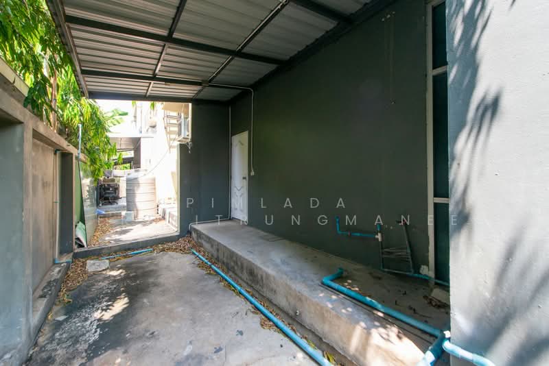 ตึกแถวติดถนนเลี่ยงเมืองปากเกร็ด, Nonthaburi, Bang Talat, Pak Kret, Nonthaburi, , 480 sqm, Shophouse For Rent, by Pimlada Lertritrungmanee, 500198777 - DDproperty.com