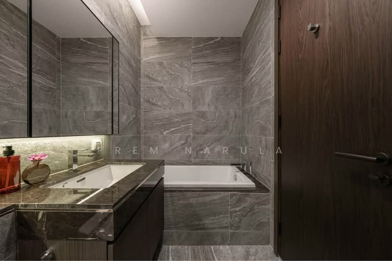 The Esse Sukhumvit 36, Bangkok, Soi Sukhumvit 36, Sukhumvit Road, Phra Kanong, Khlong Toei, Bangkok, 1 Bedroom, 38 sqm, Condo For Rent, by Prem Narula, 500198779 - DDproperty.com